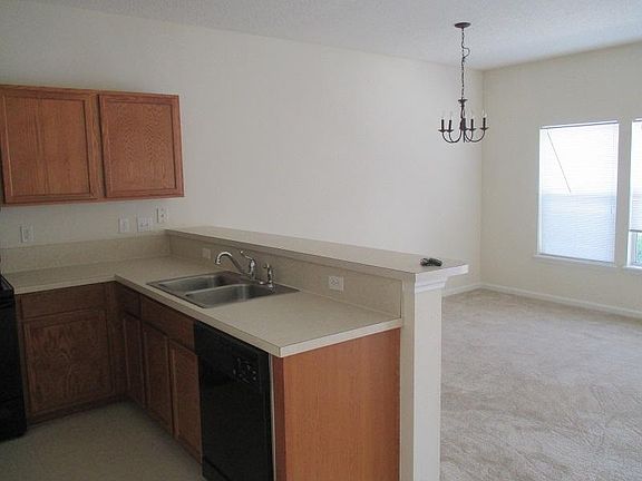 3rd image of 1666 Biscayne Bay Cir