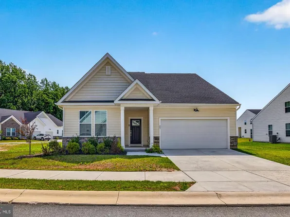 23 Carney Ct, Dover, DE 19904