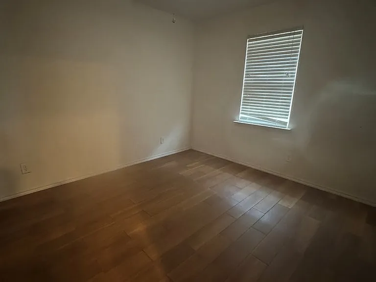 510 George Ave #1 — Photo 8