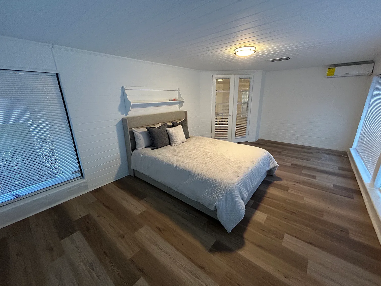 1 bed, 700 sqft, $1,290 — Photo 2