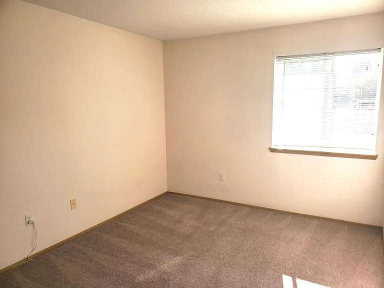 10660 SW Davies Rd #43 — Photo 8