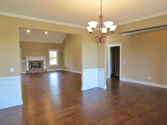 2nd image of 1044 Marion Oaks