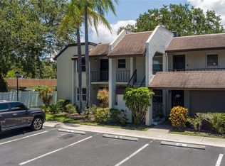 1100 E Bay Dr APT 33, Largo, FL 33770