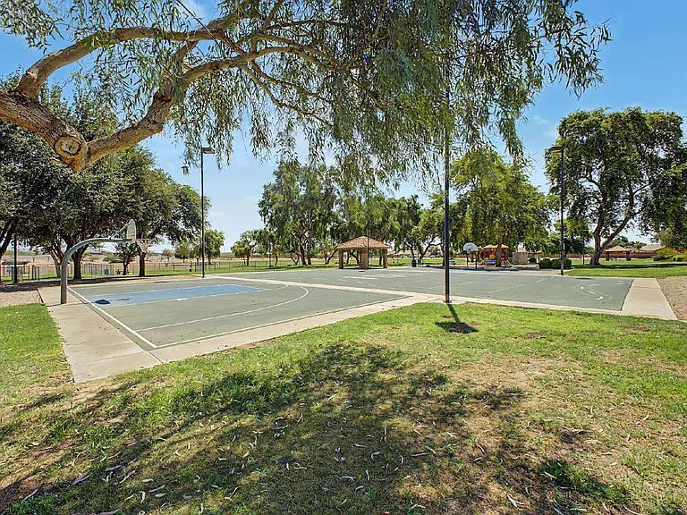 12570 W Desert Flower Rd — Photo 37