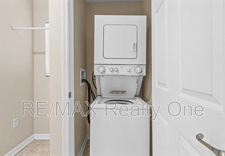 6148 N Imperial Point — Photo 15