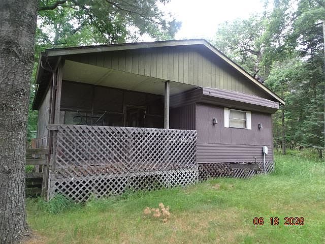 1st image of 2635 N Lakeview Dr