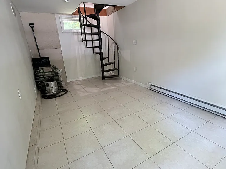 3 Holly Rd — Photo 17
