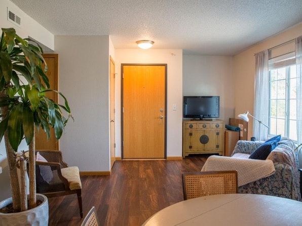 370 W Cherry St APT 1