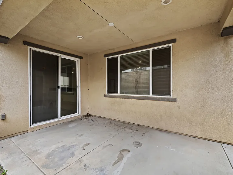 15634 Clove Pl — Photo 32