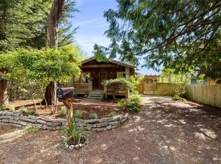 1060 McPherson St, Port Townsend, WA 98368