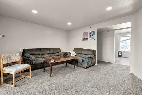 724 W 1720 N Photo 1