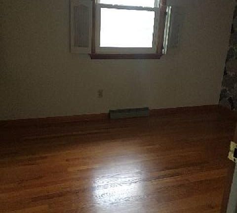 4th image of 16 Delevan Ave