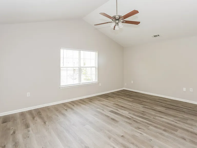 716 Overlook Rd — Photo 10