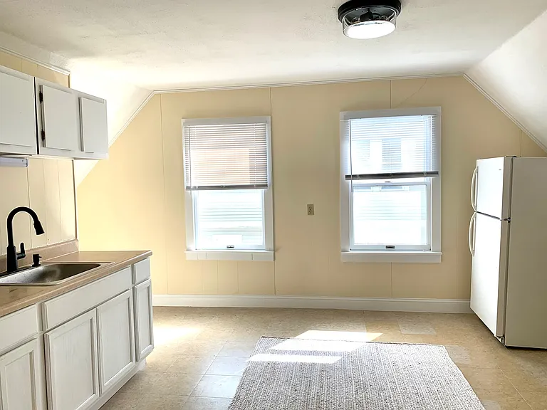 7 Rena St #3 — Photo 11