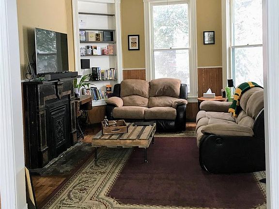 4th image of 205 E Michigan St #207