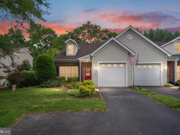 4323 Turnberry Dr, Fredericksburg, VA 22408