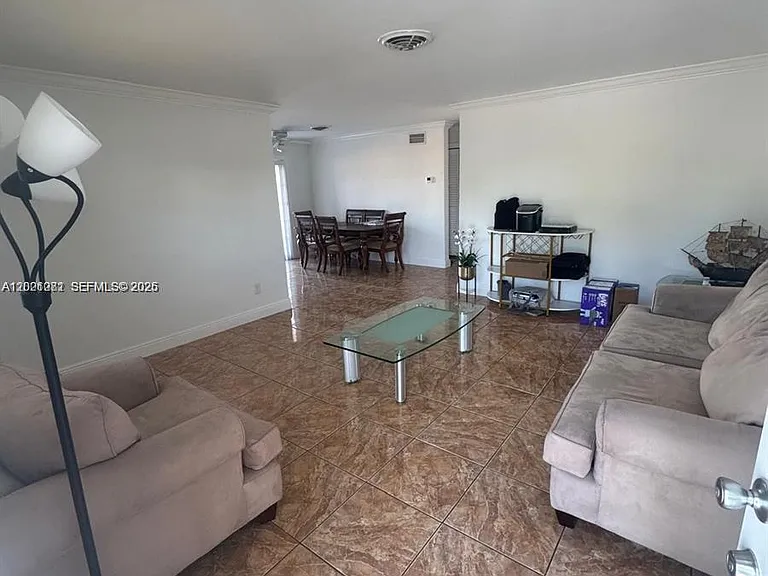 2801 NW 183rd St — Photo 3