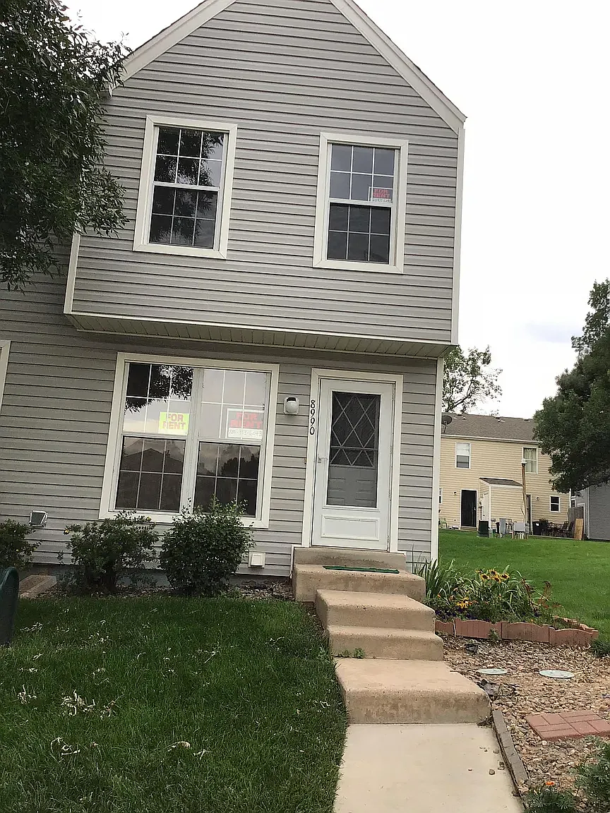 2 bed, 1.5 bath, 1036 sqft, $2,100 — Photo 1