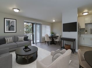 920 Fletcher Ln APT 210, Hayward, CA 94544