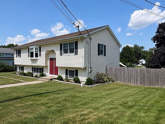 3rd image of 24 Montclair St