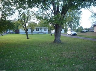 107 Anderson Rd, Davisville, WV 26142