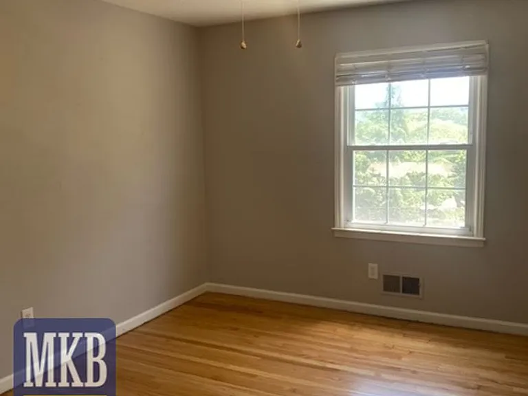 1817 Bluemont Ave SW — Photo 9