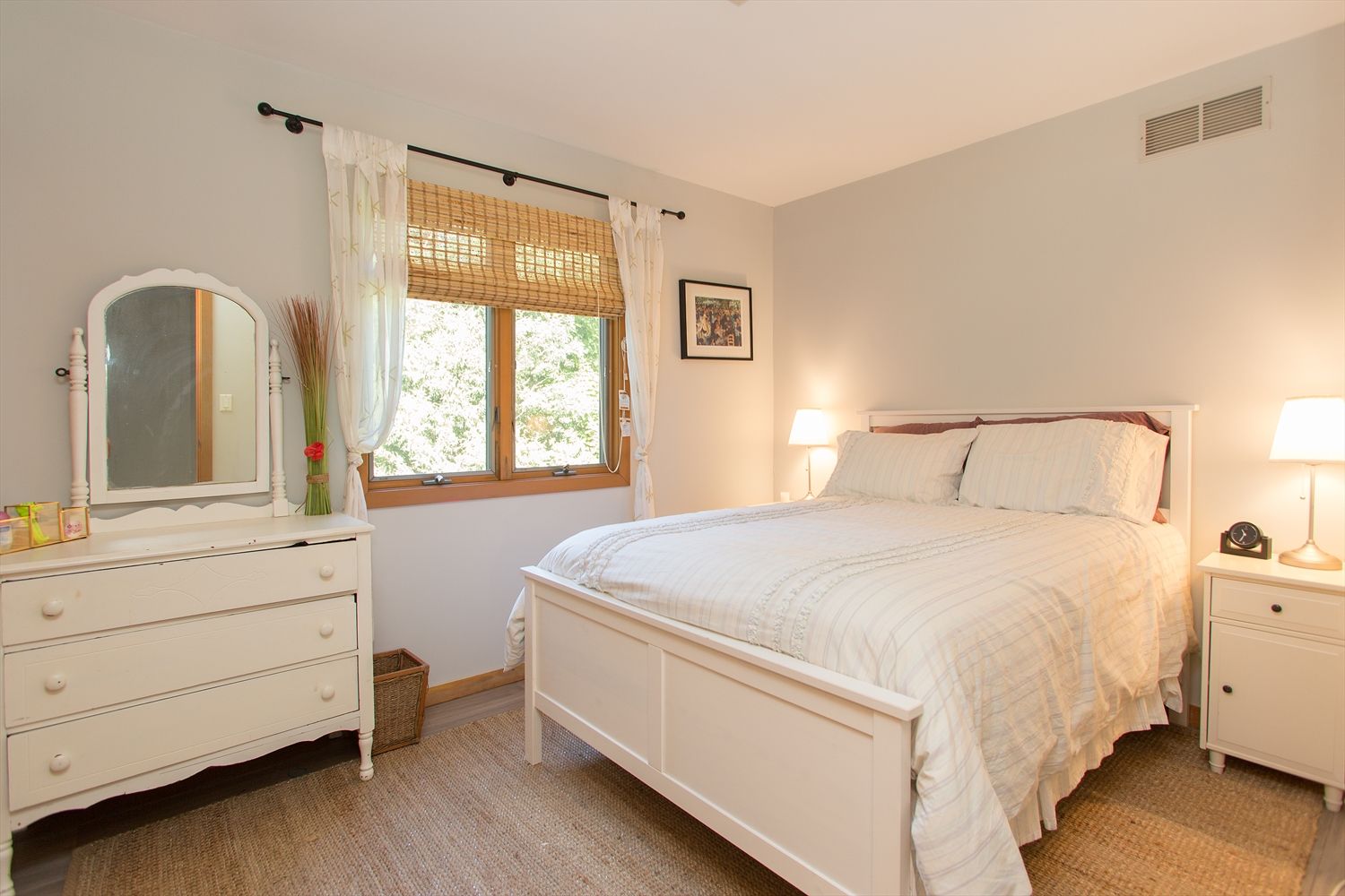  TWO OF TWO SECOND FLOOR GUEST ROOMS