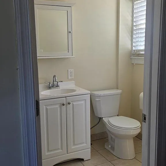 233 Garfield Ave #5 — Photo 8