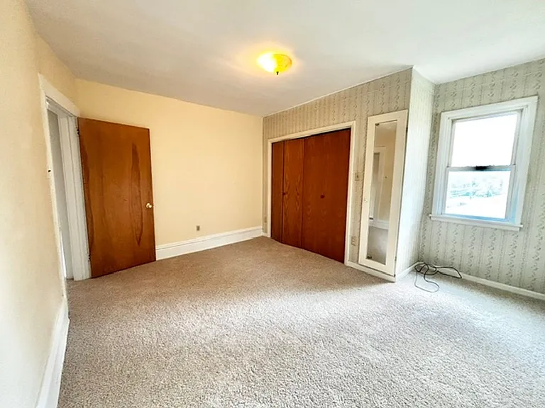 512 Sewickley Ave — Photo 17