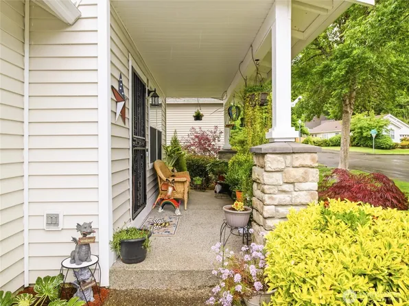 3709 4th Avenue NW, Olympia, WA 98502