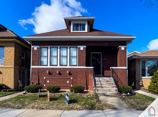8640 S Bennett Ave, Chicago, IL