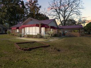 800 Pinckney Ave, Leesville, LA 71446
