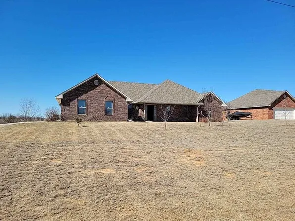 11999 NE Keeney Rd, Elgin, OK 73538