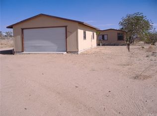 58420 Lorraine Rd, Landers, CA 92285