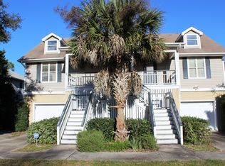 310 W Indian Ave, Folly Beach, SC 29439