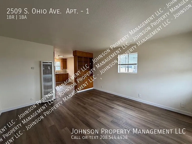 2509 S Ohio Ave #1 — Photo 4