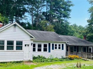 6935 Summerfield Rd, Summerfield, NC 27358