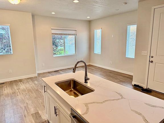 2nd image of 15046 S Wild Horse Way Unit 1