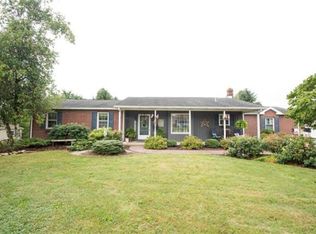 1312 Wood Ln, Breinigsville, PA 18031