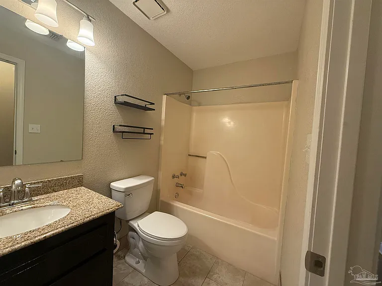 321 Forest Hills Dr — Photo 5