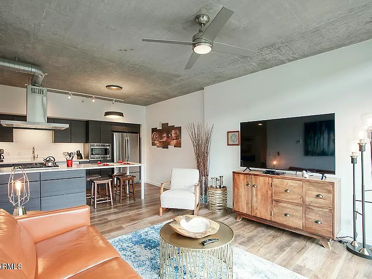 100 W Portland St #306 — Photo 14
