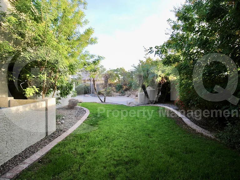 2370 S Granite St — Photo 32