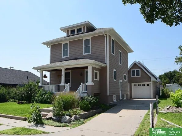 809 N Nebraska Ave, York, NE 68467