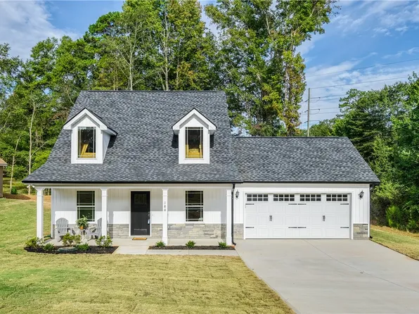 180 Hunter Dr, Belton, SC 29627