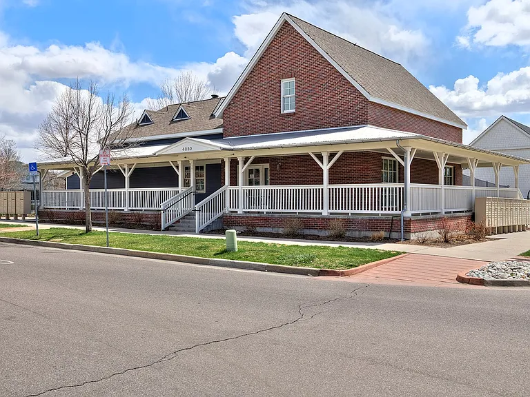 3833 W 118th Pl — Photo 25
