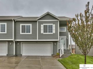 19118 Drexel St, Omaha, NE 68135