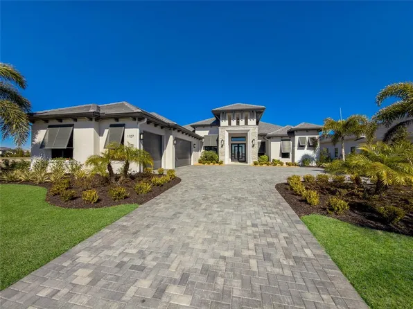 1107 Blue Shell Loop, Sarasota, FL 34240