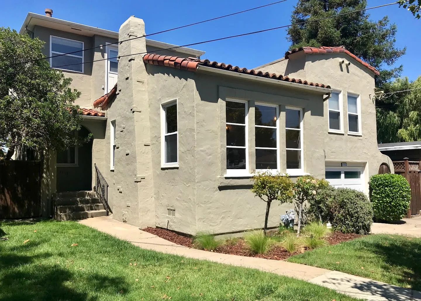 1112 Lincoln Ave photo 1