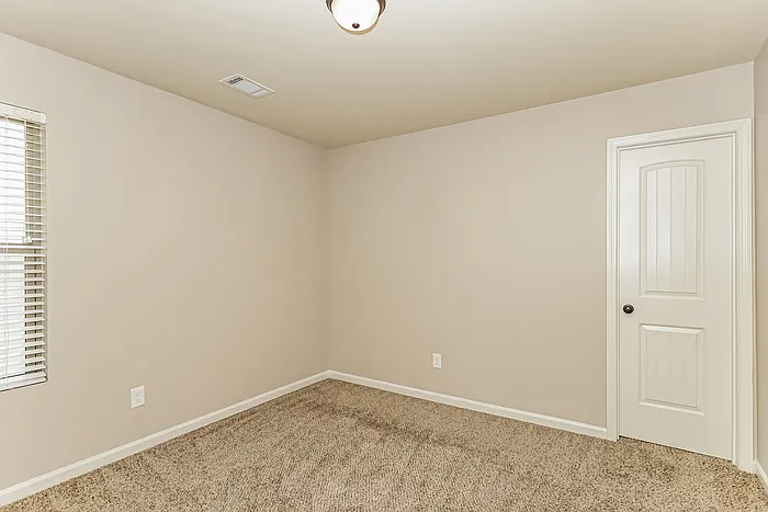 321 Concord Ter — Photo 10