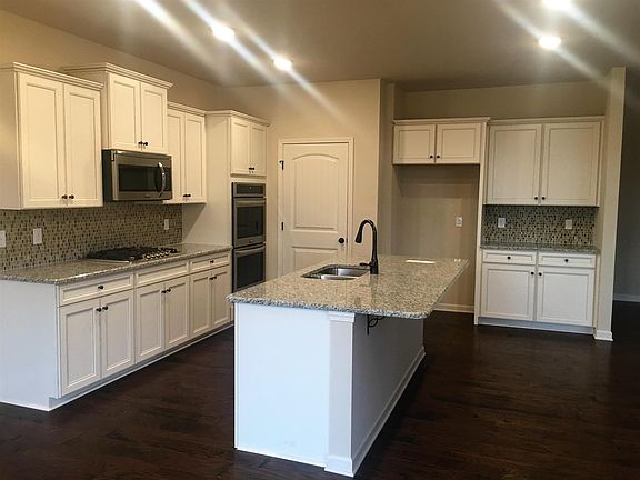 3rd image of 6431 Birchtree Dr #111-lot 111